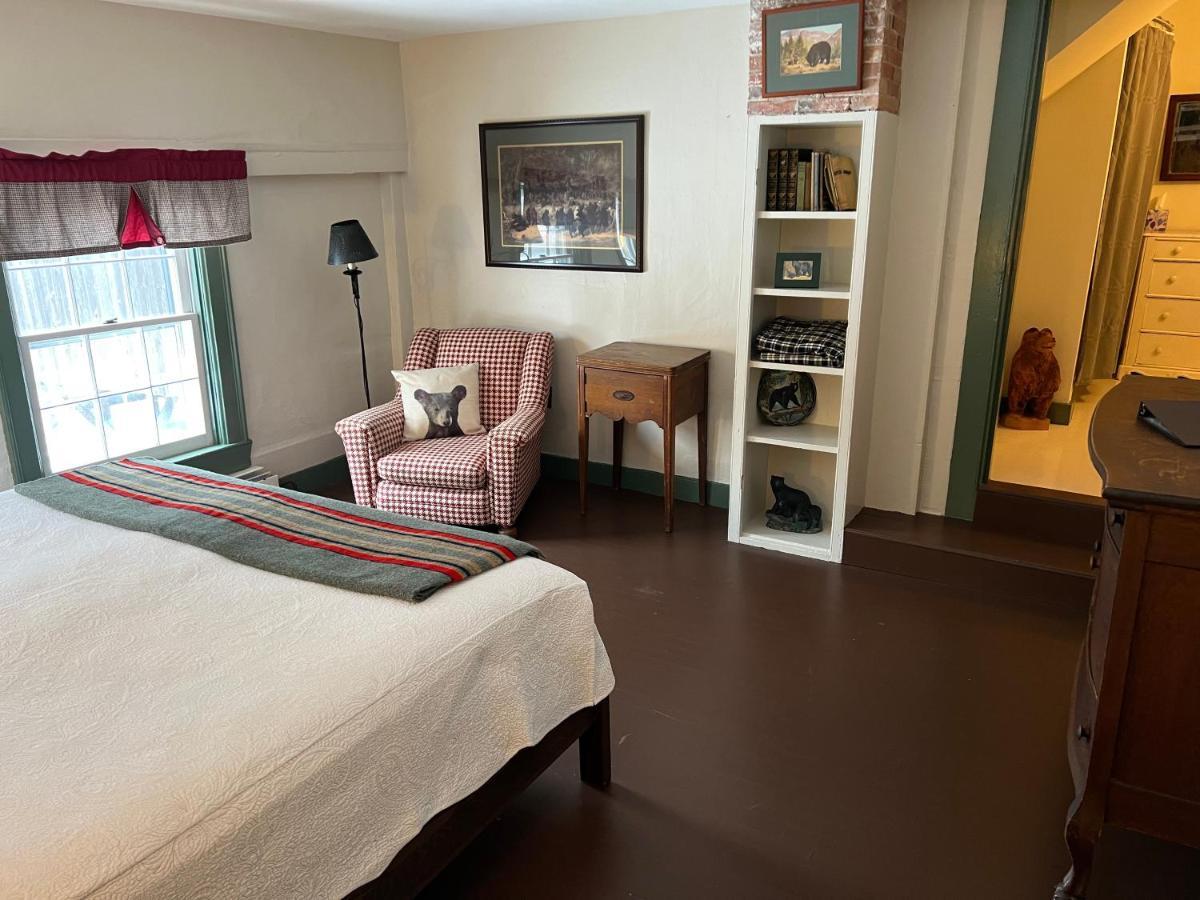 Shoreham Inn Bed & Breakfast 외부 사진